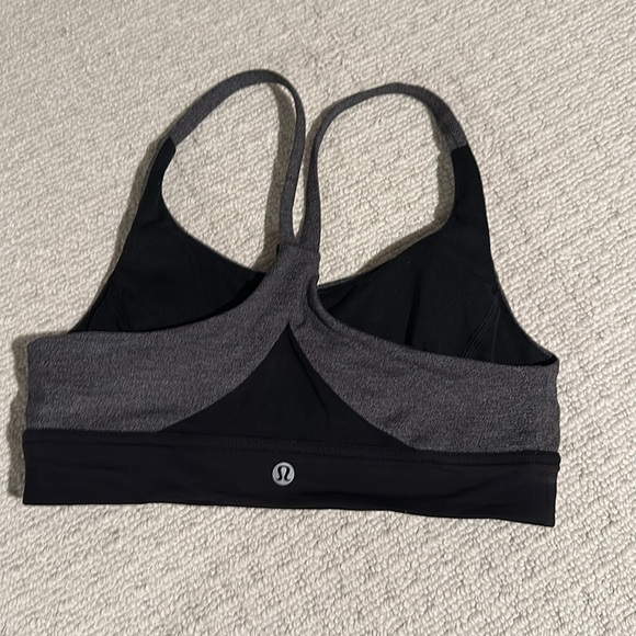 Lululemon black and gray sports bra - size 6 - Picture 2 of 2
